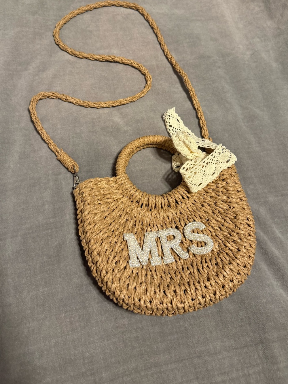 Woven Straw 'MRS' Crossbody Bag with Lace Accent - Natural